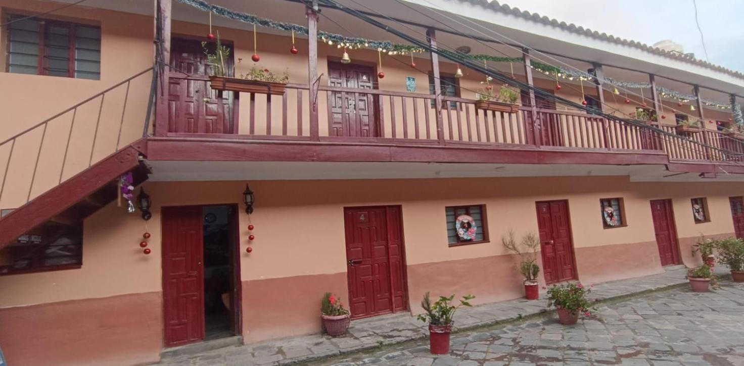 Anais y Nicolas Hostel Cuzco Exterior foto