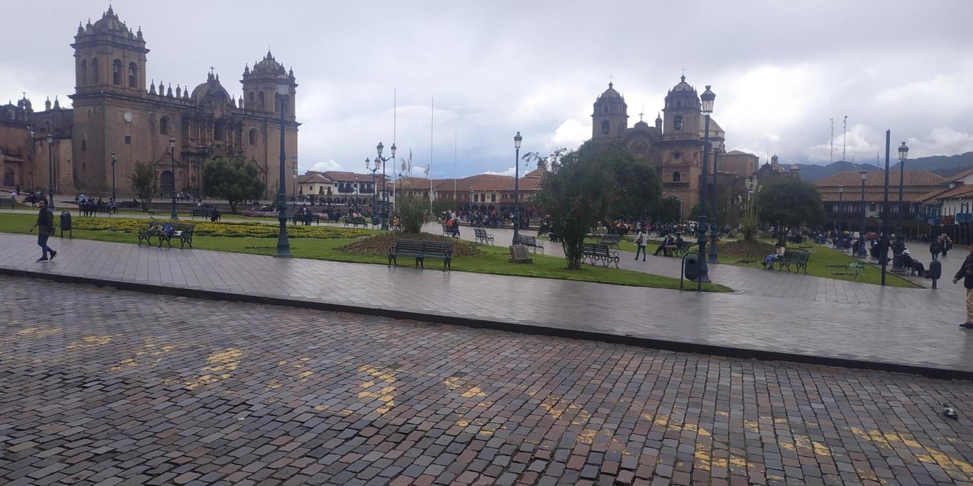 Anais y Nicolas Hostel Cuzco Exterior foto